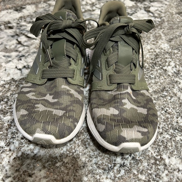 Camo Adidas shoes - Picture 2 of 5